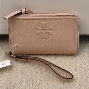 New Tory Burch Wallet/ Phone Case